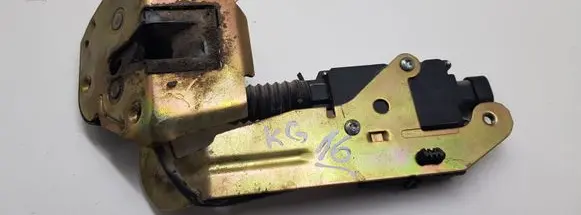 Peugeot 807 Rear door lock