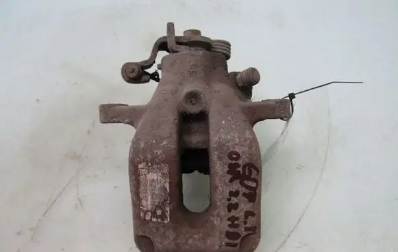 Peugeot 607 Rear brake caliper