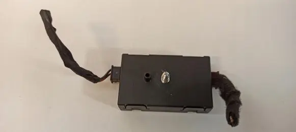 BMW 3 G20 G21 Aerial antenna filter 6835155