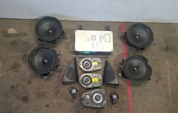 Volvo V60 Audio system kit 31252157 31384332