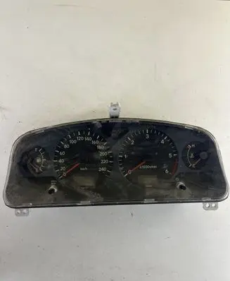 Toyota Avensis T220 Speedometer (instrument cluster) 8380005310 838000531 00278440009