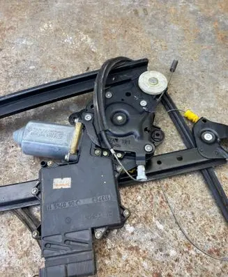 Ford Galaxy Rear door window regulator with motor 114529102 1H4959812B