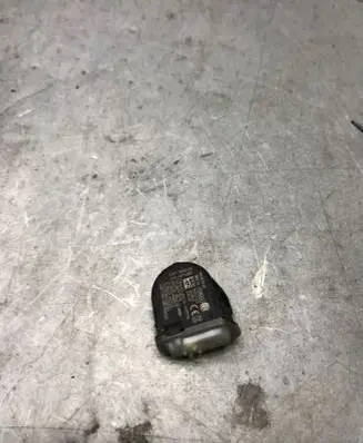 Ford Focus Tire pressure sensor F2GT1A180CE ASC63C14DD2