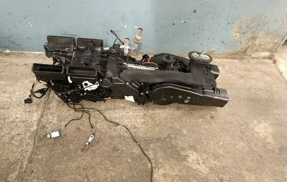 Audi SQ7 Interior heater climate box assembly 4M0820004 CZ4432302516