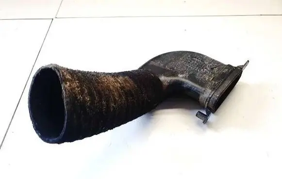 Audi A4 S4 B6 8E 8H Air intake hose/pipe 8e0129604f