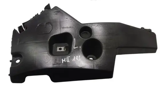 Renault Master II Front bumper mounting bracket 