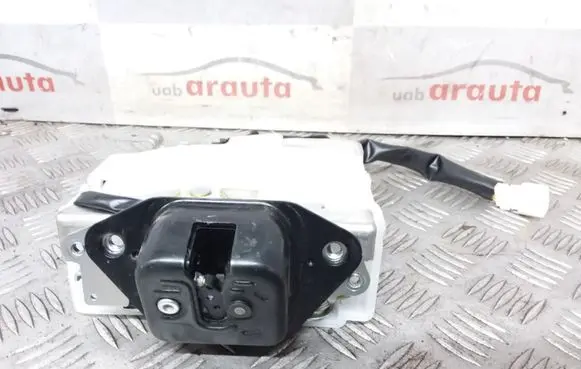 Honda CR-V Tailgate/trunk/boot lock/catch/latch D7661372C 1638000120