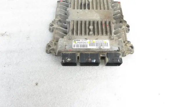 Peugeot Partner Engine control unit/module 5WS40155CT 9657662380