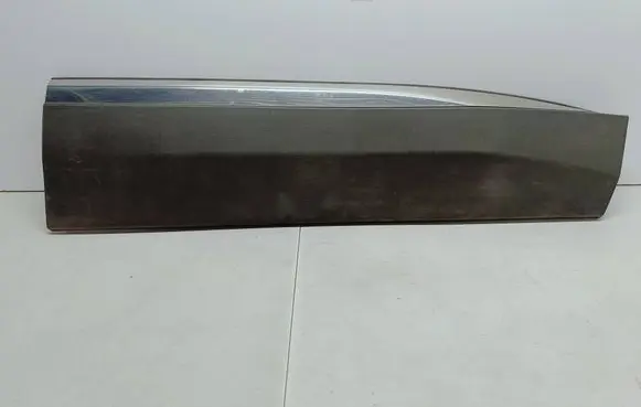 Peugeot 3008 II Front door trim (molding) 9811404077 LD158 109771A2