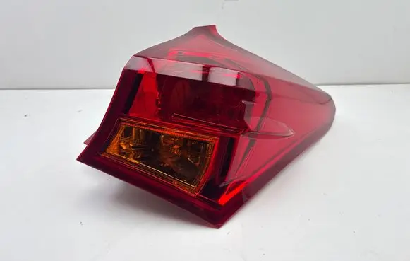 Toyota Auris E180 Rear/tail lights E115809