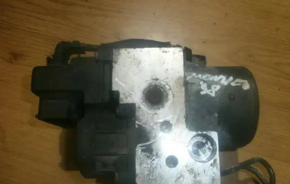 Ford Mondeo MK II ABS Pump 0265216579 98BG2M110AE