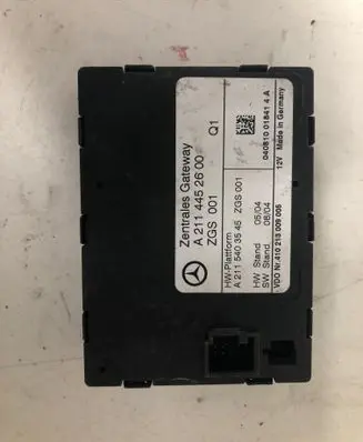 Mercedes-Benz E W211 Door central lock control unit/module A2114452600