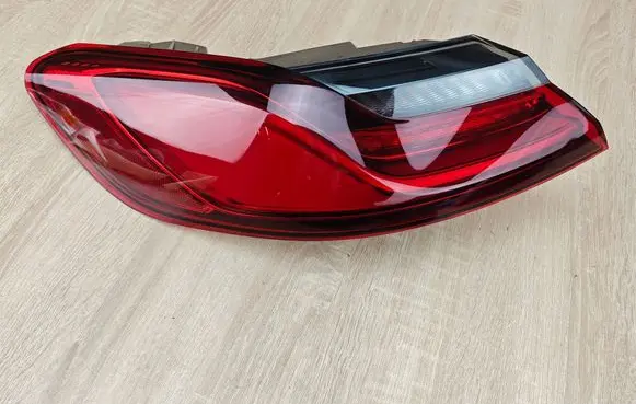 BMW 8 G16 Rear/tail lights 7445771
