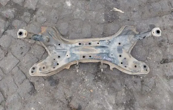 Toyota Yaris Front axle beam 