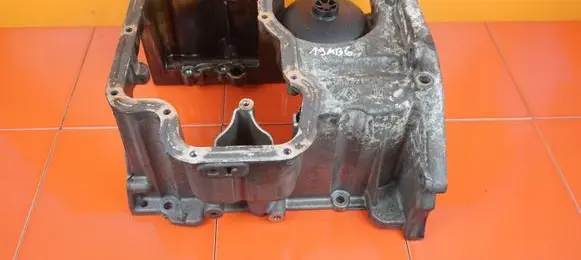 Dacia Sandero II Oil sump 110179688R 19MB6