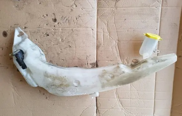 Ford Transit - Tourneo Connect Windscreen/windshield washer pump