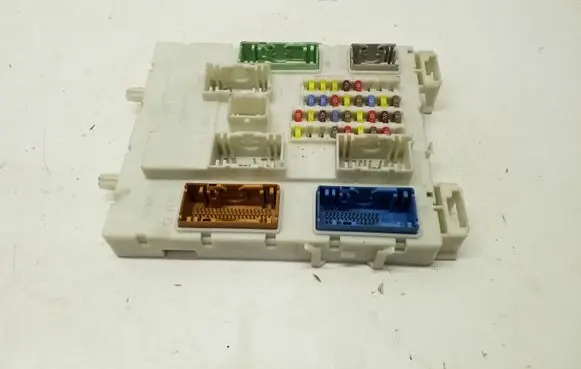 Ford C-MAX II Fuse module BV6N14A073FP