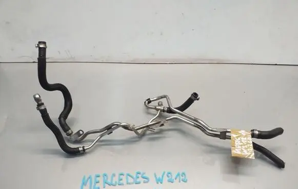 Mercedes-Benz E AMG W212 Fuel return line/hose A6510701532
