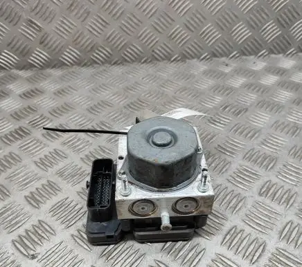 Peugeot 108 ABS Pump 1611918680 2265106455