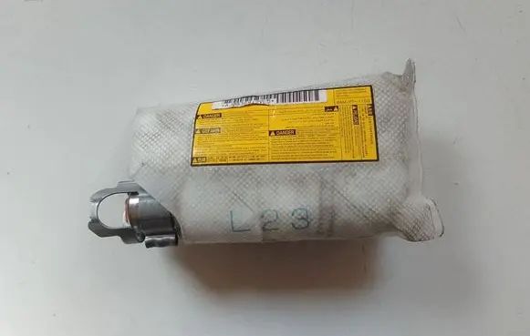 Toyota Auris 150 Seat airbag BAMPT11150
