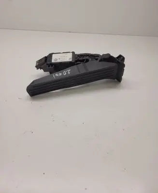 Audi A3 S3 8P Accelerator throttle pedal 1K1721503F 6PV00860000