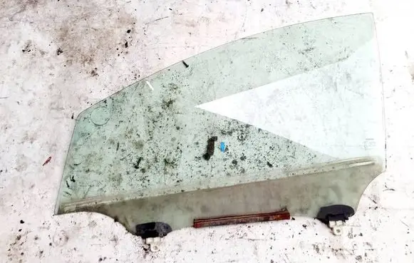 Toyota Corolla Verso AR10 Front door window glass four-door 