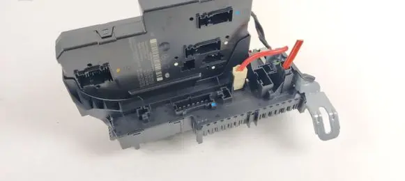 Mercedes-Benz E W212 SAM control unit 2129009622
