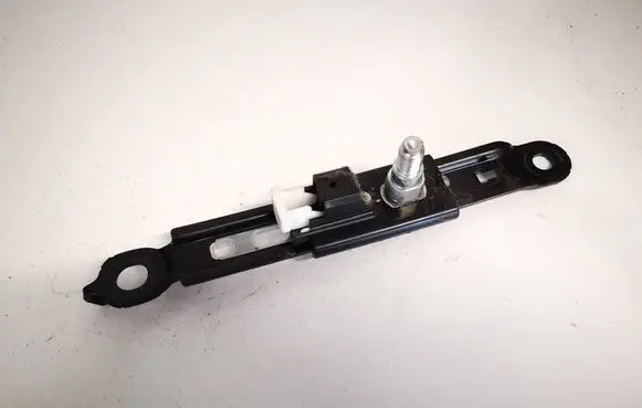 Lexus IS 220D-250-350 Seat belt adjustment rail 