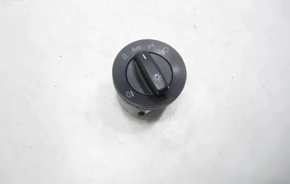 Volkswagen Caddy Light switch 1K0941431BK