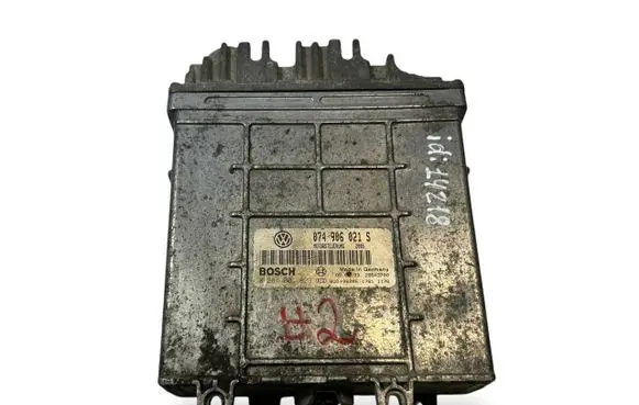 Volkswagen Transporter - Caravelle T4 Engine control unit/module 074906021S 0281001829 28SA3700