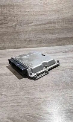 Renault Master II Engine control unit/module ECU HOM8200106111 0281010320