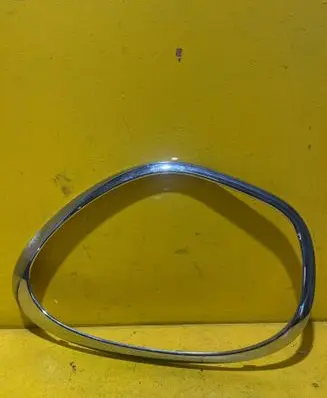 Mini Cooper Countryman R60 Under headlight/headlamp trim 9801573