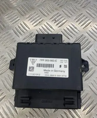 Volkswagen Touareg II Voltage converter/converter module 7PP959663E CDG180613 111001912