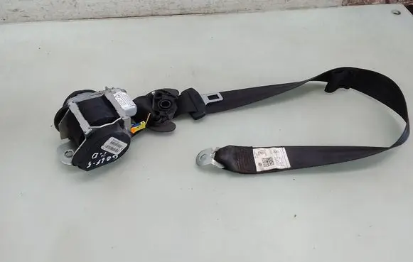 Volkswagen Golf V Front seatbelt 6087167F1B