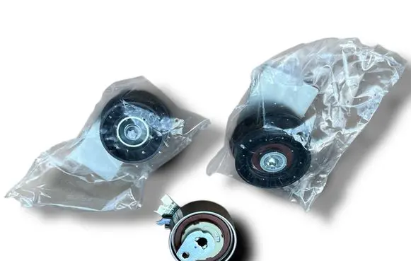 Opel Astra H Alternator belt D677 93185845