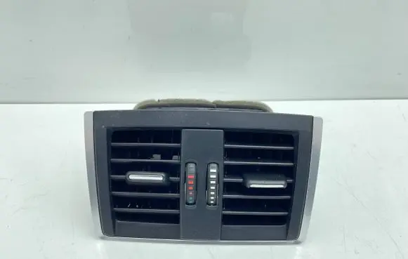 BMW M4 F82 F83 Rear air vent grill 9333675 0051 0959802