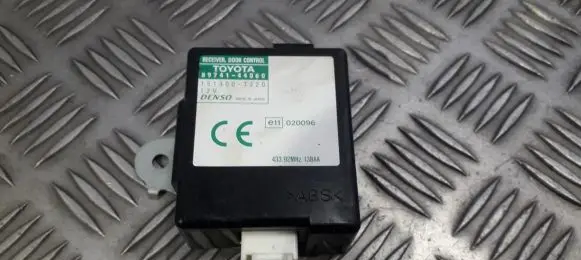 Toyota Avensis Verso Door control unit/module 8974144060 89741-44060