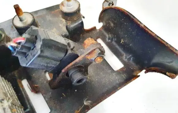 Opel Zafira A Air pressure sensor 24426679 2173