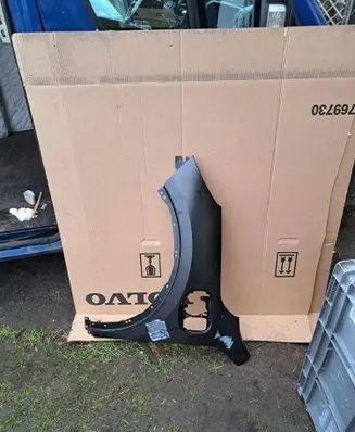 Ford Kuga III Fender LV4BS16009AJ