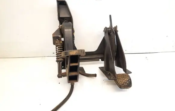 Mercedes-Benz Vito Viano W638 Pedal assembly A6382900416