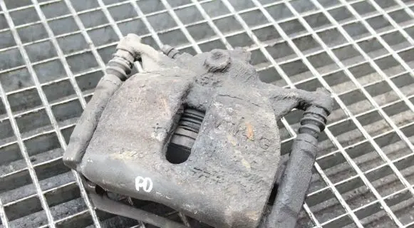 Skoda Octavia Mk3 (5E) Front brake caliper
