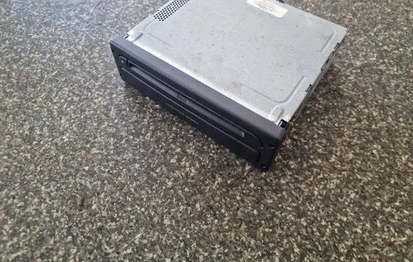 Renault Vel Satis Navigation unit CD/DVD player 8200280571