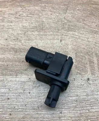 BMW 3 E46 Bonnet alarm switch sensor 8352229