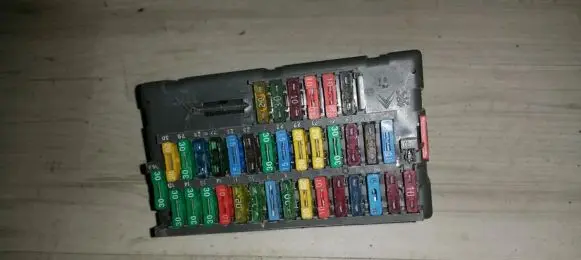 Fiat Ulysse Fuse box set 94534783 1135100