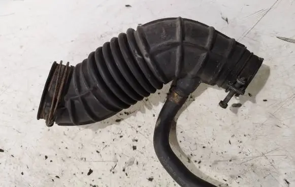 Hyundai i30 Intercooler hose/pipe 281381M250