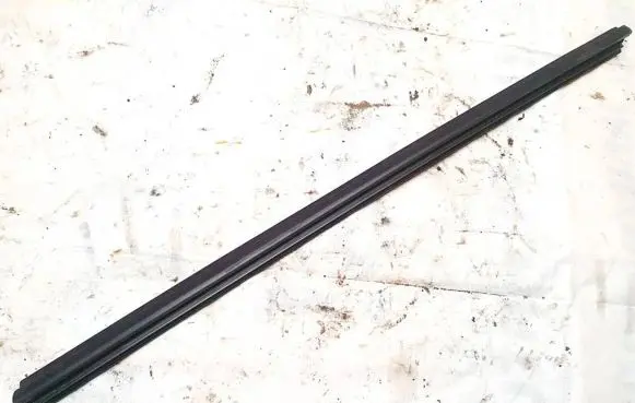 Toyota Corolla E140 E150 Front door glass trim molding 