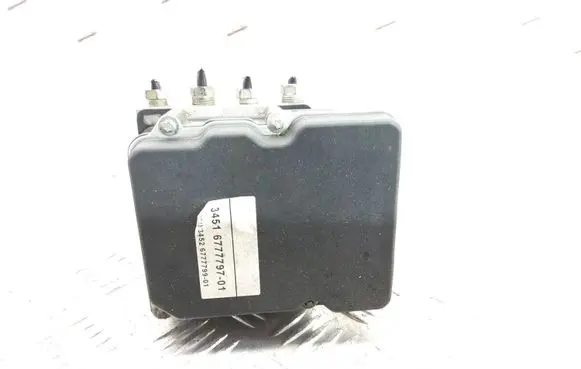 BMW 5 E60 E61 ABS Pump 6777797