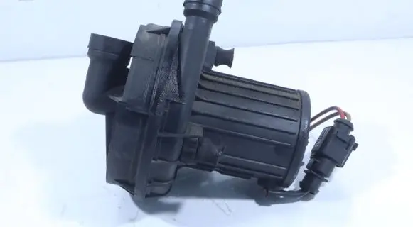 Volkswagen Golf Plus Secondary air pump 06A959253B