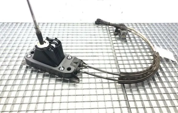 Volkswagen PASSAT B8 Gear shift rod 3Q0711049R