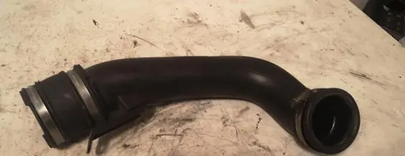 Volvo S80 Engine coolant pipe/hose 30741667 A2142